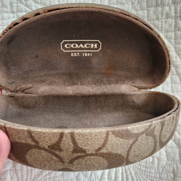 Coach sunglasses Case - Picture 5 of 5